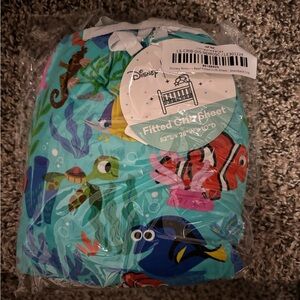 Little Sleepies Nemo crib sheet
